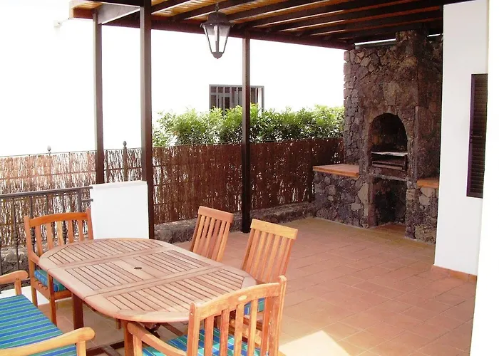 4 Bedroom Saturn With Private Heated Pool